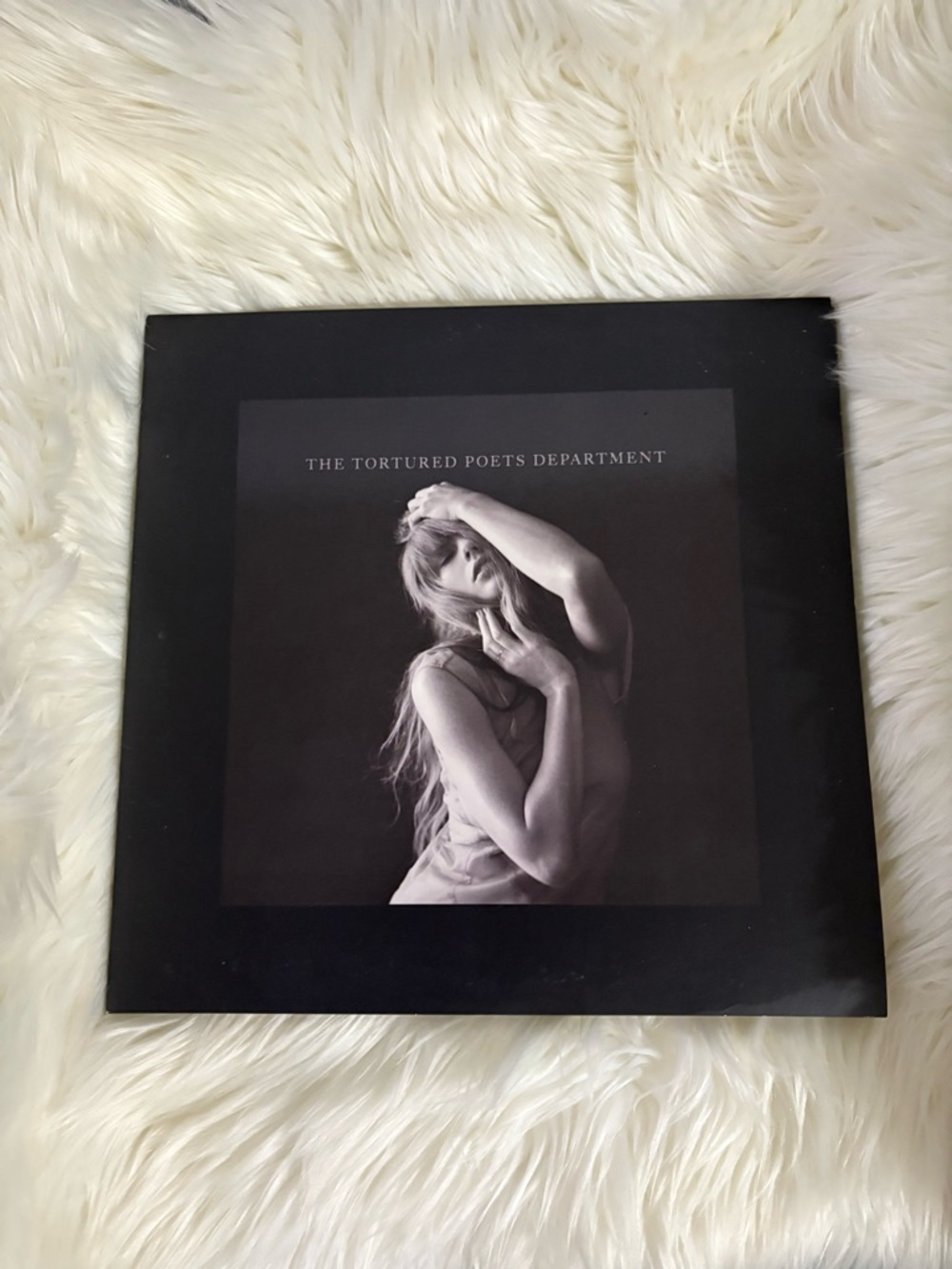 The Tortured Poets Department Vinyl + Bonus Track “The Black Dog”